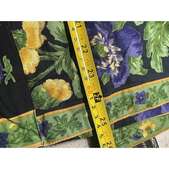 2 Vintage April Cornell Standard Cotton Pillowcases Cover Floral French Country - Picture 5 of 6